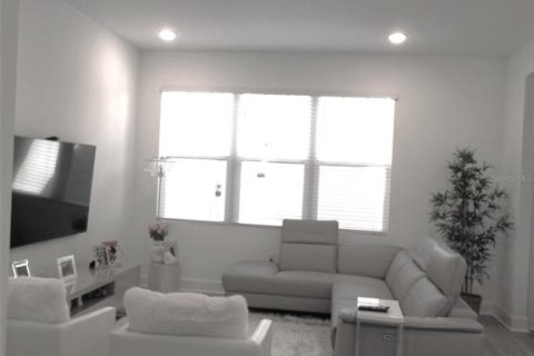 Adosado en alquiler en Kissimmee, Florida, 3 dormitorios, 152.17 m2 № 1866632 - foto 16