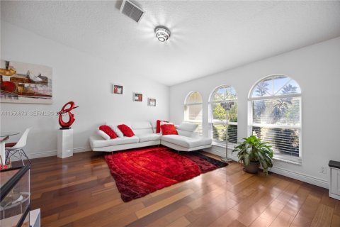 Casa en venta en Palm Beach, Florida, 4 dormitorios, 251.02 m2 № 2010732 - foto 5