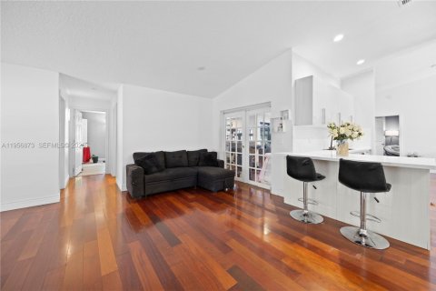 Casa en venta en Palm Beach, Florida, 4 dormitorios, 251.02 m2 № 2010732 - foto 12