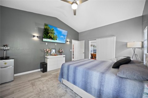 Casa en venta en Palm Beach, Florida, 4 dormitorios, 251.02 m2 № 2010732 - foto 19