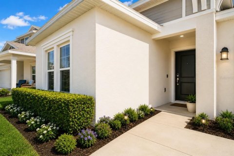 House in Edgewater, Florida 4 bedrooms, 179.77 sq.m. № 2236309 - photo 4