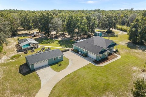 House in High Springs, Florida 4 bedrooms, 201.13 sq.m. № 2430683
