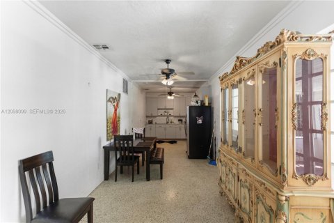 Casa en venta en Homestead, Florida, 3 dormitorios, 264.21 m2 № 2401457 - foto 8