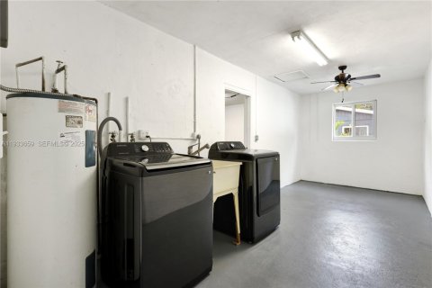 Купить виллу или дом в Плантация, Флорида 3 спальни, 144.37м2, № 1991467 - фото 22