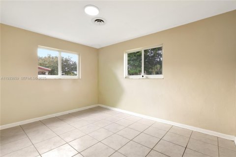 Купить виллу или дом в Плантация, Флорида 3 спальни, 144.37м2, № 1991467 - фото 18