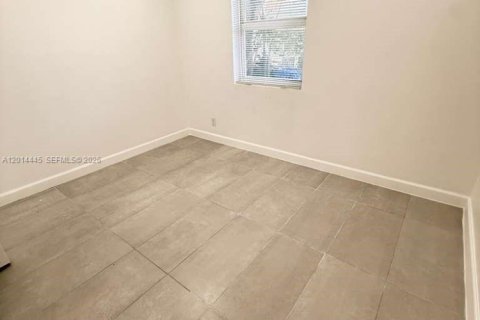 House in Fort Lauderdale, Florida 2 bedrooms, 65.03 sq.m. № 2076442 - photo 6