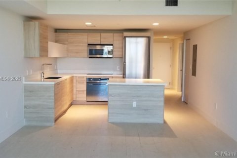 Condo in North Miami Beach, Florida, 2 bedrooms  № 1738234 - photo 14