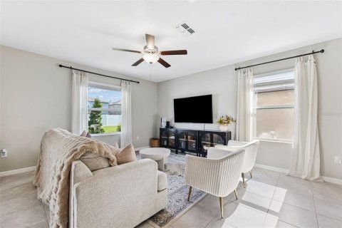 House in Riverview, Florida 4 bedrooms, 177.81 sq.m. № 1848090 - photo 7