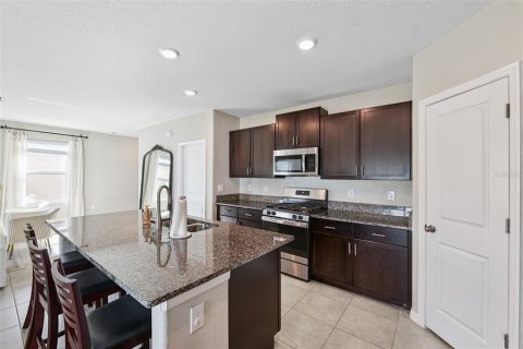 House in Riverview, Florida 4 bedrooms, 177.81 sq.m. № 1848090 - photo 13