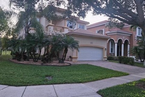 House in West Palm Beach, Florida 4 bedrooms, 244.33 sq.m. № 2188079 - photo 2