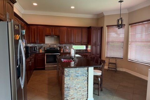 House in West Palm Beach, Florida 4 bedrooms, 244.33 sq.m. № 2188079 - photo 8