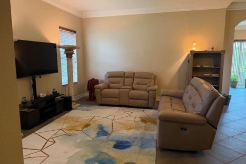 House in West Palm Beach, Florida 4 bedrooms, 244.33 sq.m. № 2188079 - photo 10