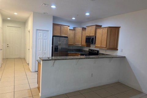 Adosado en alquiler en Orlando, Florida, 3 dormitorios, 155.24 m2 № 1793151 - foto 3