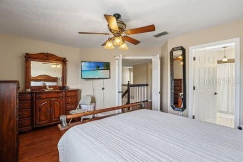 House in Orlando, Florida 4 bedrooms, 193.98 sq.m. № 2104434 - photo 20