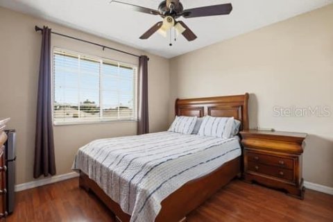 House in Orlando, Florida 4 bedrooms, 193.98 sq.m. № 2104434 - photo 25