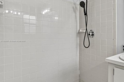 Снять в аренду виллу или дом в Бойнтон-Бич, Флорида 3 спальни, 306.58м2, № 1950635 - фото 29