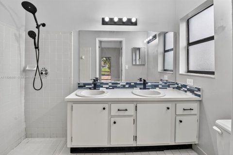 Снять в аренду виллу или дом в Бойнтон-Бич, Флорида 3 спальни, 306.58м2, № 1950635 - фото 28