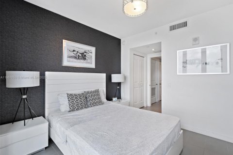 Copropriété à vendre à Miami, Floride: 2 chambres № 1937999 - photo 15