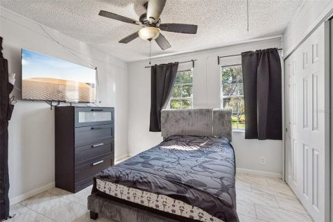 Townhouse in Orlando, Florida 2 bedrooms, 93.27 sq.m. № 2094051 - photo 11