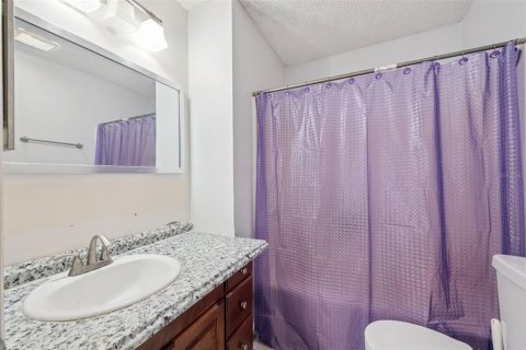 Townhouse in Orlando, Florida 2 bedrooms, 93.27 sq.m. № 2094051 - photo 12