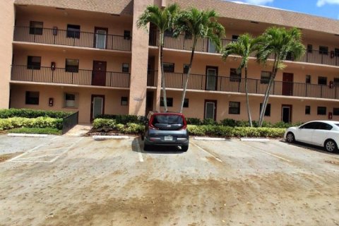 Condominio en Sunrise, Florida, 1 dormitorio № 2173118