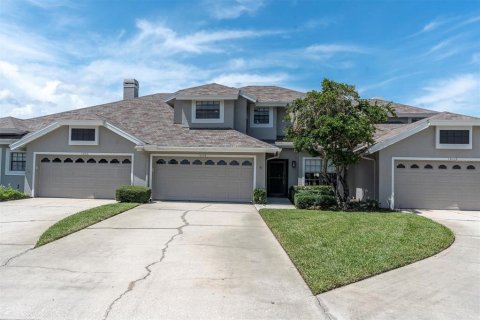 Townhouse in Odessa, Florida 3 bedrooms, 159.88 sq.m. № 1884122 - photo 1