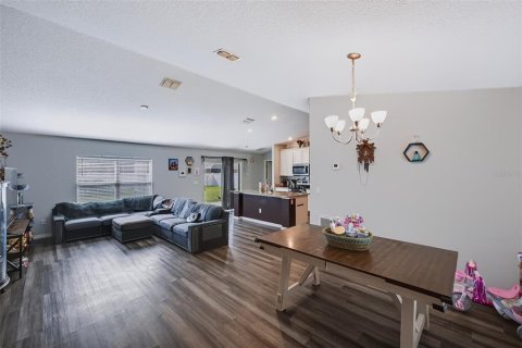 Villa ou maison à vendre à Palm Coast, Floride: 3 chambres, 131.27 m2 № 2388977 - photo 8