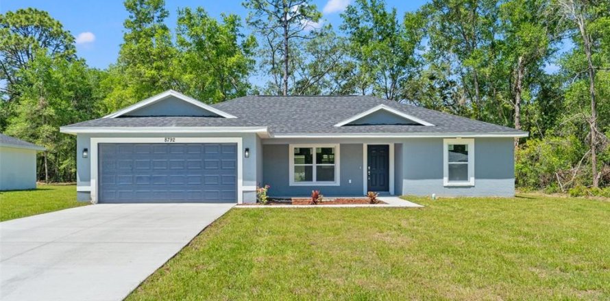 House in Dunnellon, Florida 3 bedrooms, 134.52 sq.m. № 1740698