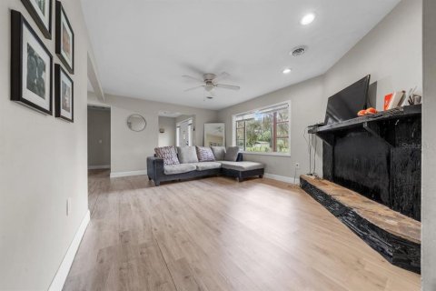 House in Ocala, Florida 4 bedrooms, 146.04 sq.m. № 1878211 - photo 9