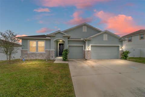 House in Ocala, Florida 4 bedrooms, 263.29 sq.m. № 1436915 - photo 12