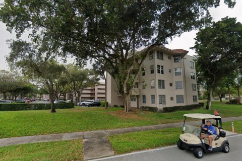 Condominio en Davie, Florida, 3 dormitorios  № 2051009
