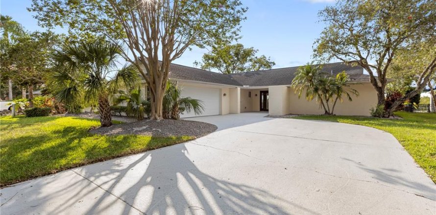 Casa en New Port Richey, Florida 3 dormitorios, 193.61 m2 № 1803256