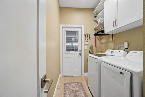 House in Tarpon Springs, Florida 4 bedrooms, 181.62 sq.m. № 2091698 - photo 29