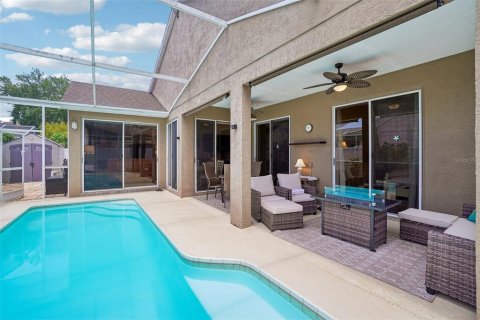 House in Tarpon Springs, Florida 4 bedrooms, 181.62 sq.m. № 2091698 - photo 3