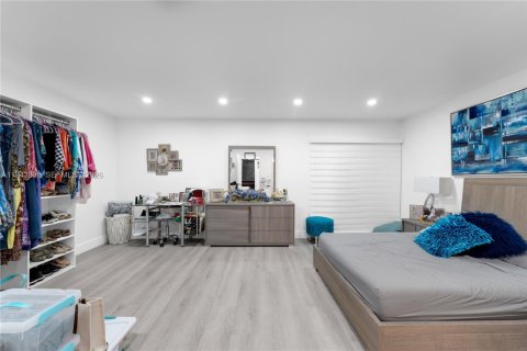 Touwnhouse à vendre à Miami, Floride: 2 chambres, 140.28 m2 № 2001313 - photo 14