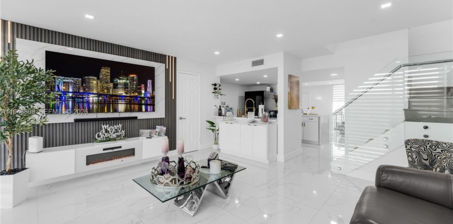 Touwnhouse à Miami, Floride 2 chambres, 140.28 m2 № 2001313