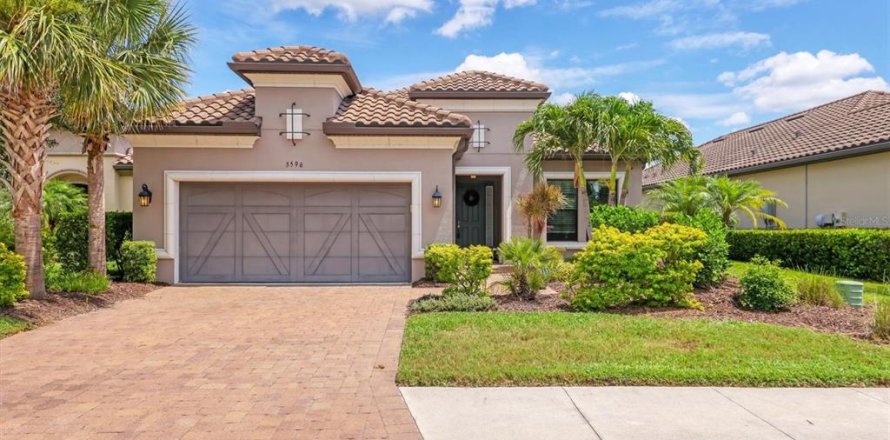 House in Nokomis, Florida 3 bedrooms, 219.16 sq.m. № 1812530