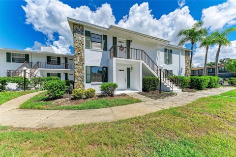Condo in Bradenton, Florida, 2 bedrooms  № 2364388