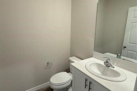 Townhouse in Haines City, Florida 4 bedrooms, 173.36 sq.m. № 1854349 - photo 7