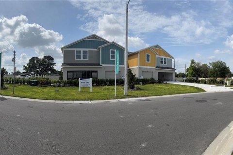 Townhouse in Haines City, Florida 4 bedrooms, 173.36 sq.m. № 1854349 - photo 3