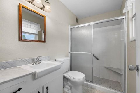 House in Sun City Center, Florida 2 bedrooms, 117.61 sq.m. № 1780592 - photo 20
