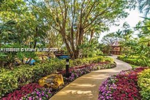 Copropriété à vendre à Miami, Floride: 2 chambres, 121.89 m2 № 2169703 - photo 20