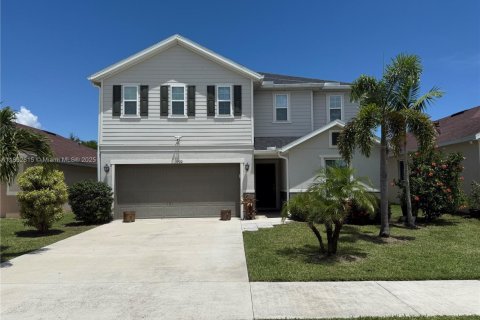Casa en venta en Port St. Lucie, Florida, 4 dormitorios, 233.09 m2 № 1890222 - foto 1