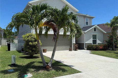 Casa en venta en Port St. Lucie, Florida, 4 dormitorios, 233.09 m2 № 1890222 - foto 3