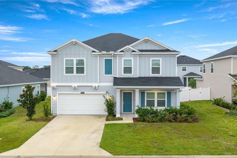 Casa en Ocala, Florida 4 dormitorios, 227.15 m2 № 2297060