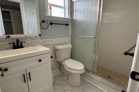 Condo in Bradenton, Florida, 2 bedrooms  № 1884217 - photo 11
