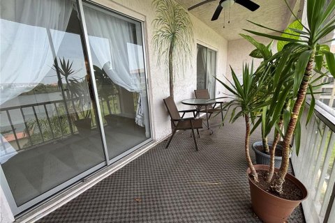 Condo in Bradenton, Florida, 2 bedrooms  № 1884217 - photo 18