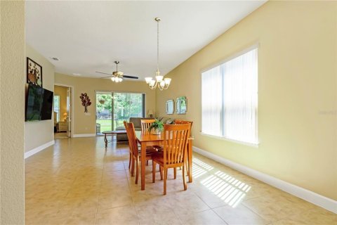 Townhouse in Ormond Beach, Florida 2 bedrooms, 140.28 sq.m. № 2152413 - photo 14