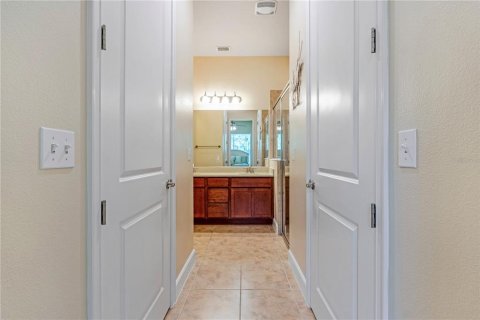 Townhouse in Ormond Beach, Florida 2 bedrooms, 140.28 sq.m. № 2152413 - photo 19