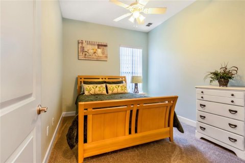 Townhouse in Ormond Beach, Florida 2 bedrooms, 140.28 sq.m. № 2152413 - photo 24